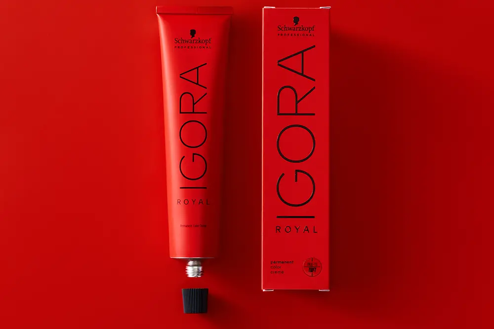 Schwarzkopf Professional, la marca icónica de la unidad de negocios de cuidado capilar de la compañía alemana, relanzó su línea de coloración “Igora Royal” en Latinoamérica, incorporando tubos de aluminio reciclado, tapas de plástico reciclado y cajas plegables compuestas por papel proveniente de caña de azúcar.